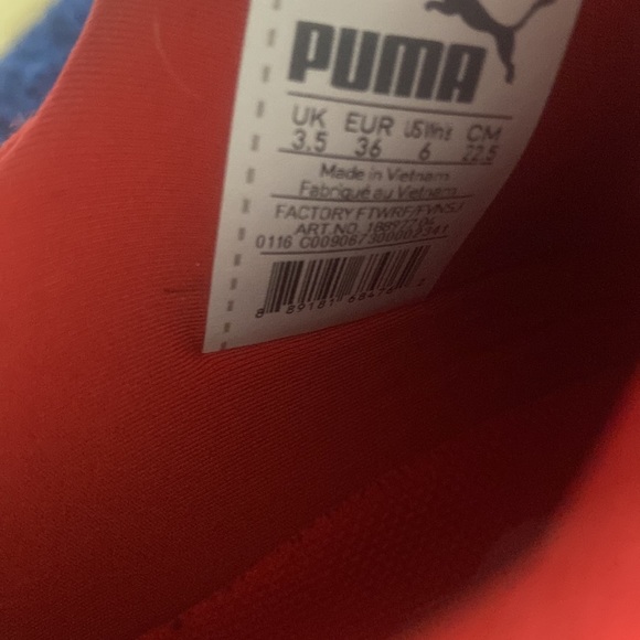 Puma Fierce Kylie Jenner Slip on Sneakers Red Women’s size 6 Barely Worn! - Picture 4 of 4